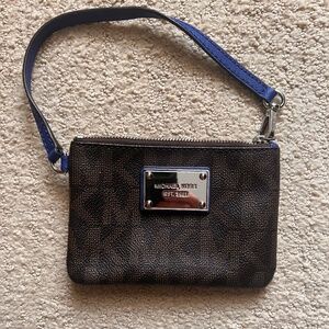 Michael Kors wristlet